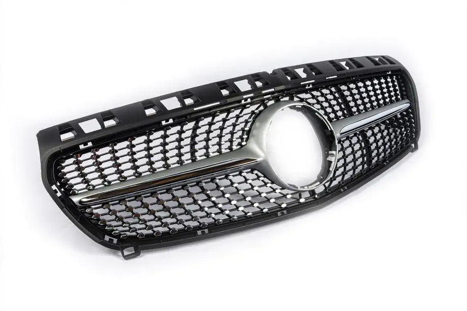 Vista angolata della griglia Matrix Diamond argento per Mercedes Classe A W176 2012–2015