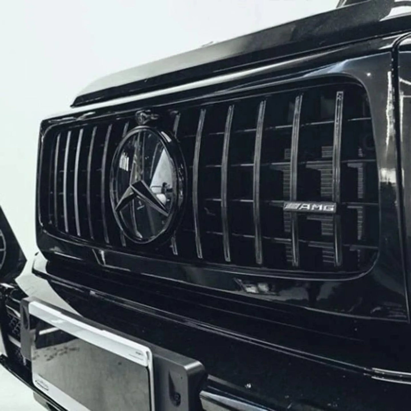 Accessori estetici Mercedes Classe G W463 - Griglia Panamericana Nero Lucido stile AMG | NovaModz