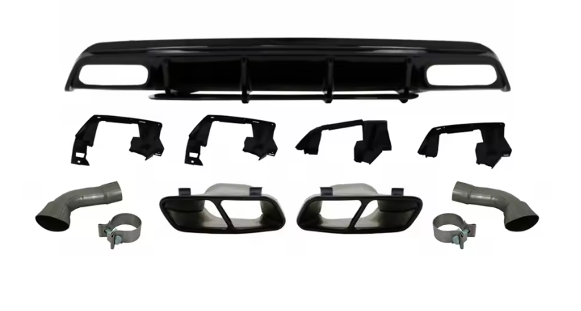 Kit diffusore stile A45 per Mercedes Classe A W176 con terminali doppi e componenti inclusi – vista frontale nero lucido
