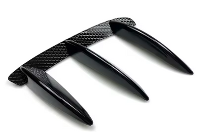 Vista angolata del set flaps posteriori per Mercedes Classe A W176