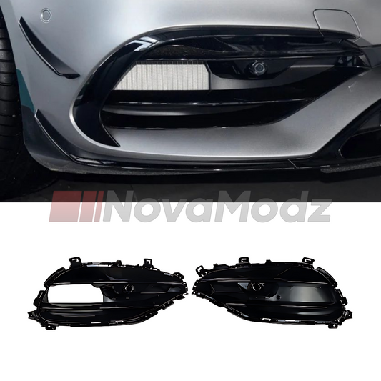 Prese d’aria anteriori stile A45 installate su Mercedes Classe A W176 – vista frontale del paraurti